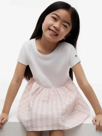 Abito combinato in seersucker a quadretti per bambina