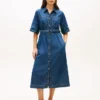 Abito midi in denim con cintura Abito midi in denim con cintura
