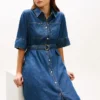 Abito midi in denim con cintura Abito midi in denim con cintura