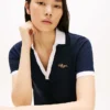 Abito polo con scritta Hilfiger ricamata Abito polo con scritta Hilfiger ricamata