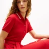 Abito polo midi con cintura e bordi a contrasto Abito polo midi con cintura e bordi a contrasto