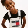 Abito salopette in Hilfiger Denim con badge Hilfiger per bambini Abito salopette in Hilfiger Denim con badge Hilfiger per bambini