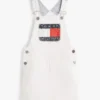 Abito salopette in Hilfiger Denim con badge Hilfiger per bambini Abito salopette in Hilfiger Denim con badge Hilfiger per bambini