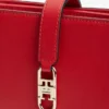 Borsa a tracolla con catena e monogramma lucido