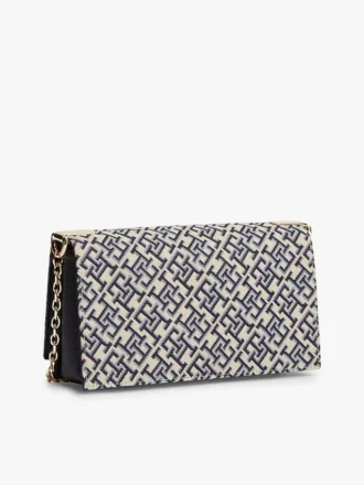Borsa a tracolla con catena jacquard e chiusura con monogramma