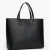 Borsa a tracolla con logo monogramma Borsa a tracolla con logo monogramma