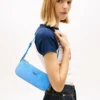 Borsa a tracolla in pelle scamosciata Tommy Jeans