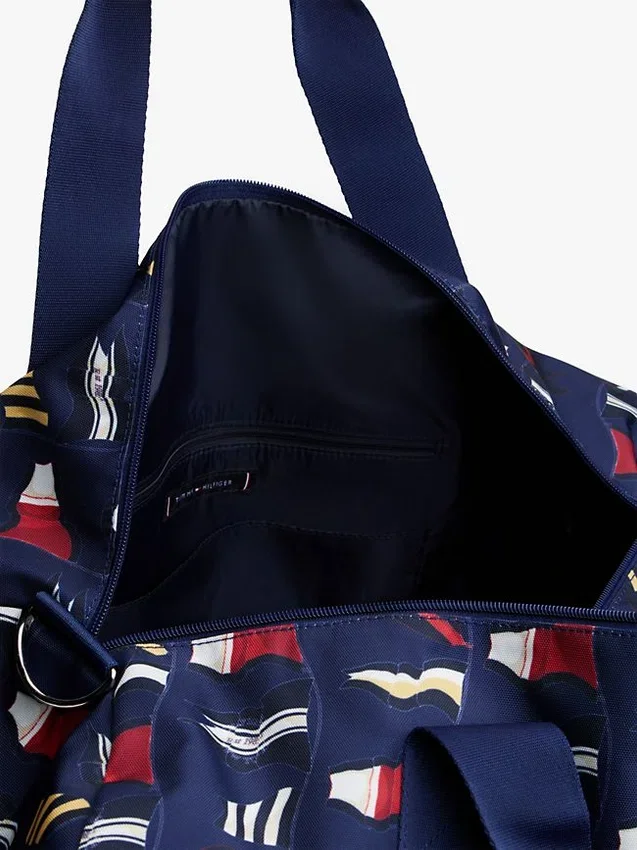 Borsa da viaggio con bandiera da vela su tutta la superficie Borsa da viaggio con bandiera da vela su tutta la superficie