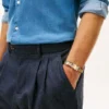 Bracciale a maglie piatte con dettagli a righe Bracciale a maglie piatte con dettagli a righe