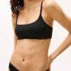 Bralette senza ferretti con scollo rotondo Bralette senza ferretti con scollo rotondo