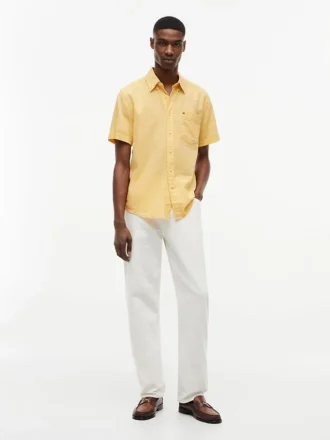 Camicia a maniche corte in misto lino, vestibilità regolare per pantaloncini