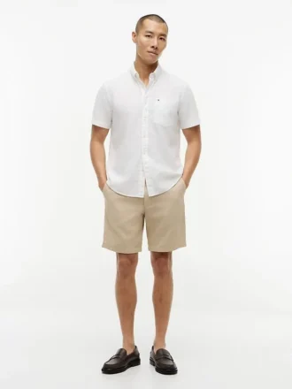 Camicia a maniche corte in misto lino, vestibilità regolare per pantaloncini
