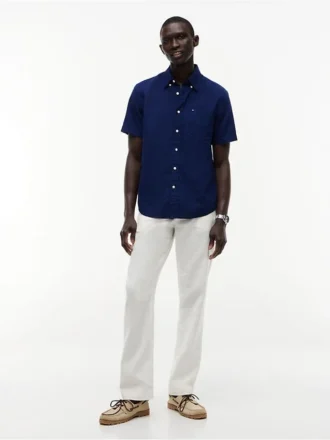 Camicia a maniche corte in misto lino, vestibilità regolare per pantaloncini