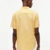 Camicia a maniche corte in misto lino, vestibilità regolare per pantaloncini Camicia a maniche corte in misto lino, vestibilità regolare per pantaloncini