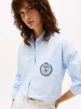 Camicia a righe con logo Crest dal taglio comodo