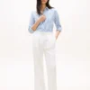 Camicia a righe in misto lino dalla vestibilità comoda Camicia a righe in misto lino dalla vestibilità comoda