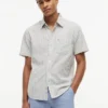 Camicia a righe in misto lino dalla vestibilità regolare Camicia a righe in misto lino dalla vestibilità regolare