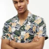 Camicia da campo a fiori tropicali, vestibilità regolare Camicia da campo a fiori tropicali, vestibilità regolare