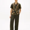 Camicia da campo in lino con stampa tropicale