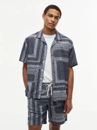 Camicia da campo patchwork bandana dal taglio classico
