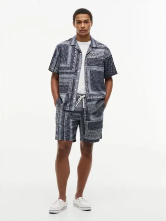 Camicia da campo patchwork bandana dal taglio classico