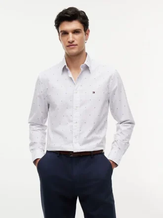 Camicia Fil Coupe a pois su tutta la superficie, vestibilità regolare