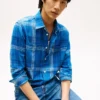 Camicia in cotone fiammato a quadri dal taglio morbido Camicia in cotone fiammato a quadri dal taglio morbido