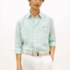 Camicia in lino a quadretti con vestibilità regolare Camicia in lino a quadretti con vestibilità regolare