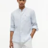 Camicia in lino con colletto a fascia e vestibilità regolare Camicia in lino con colletto a fascia e vestibilità regolare