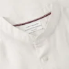 Camicia in lino con colletto a fascia e vestibilità regolare Camicia in lino con colletto a fascia e vestibilità regolare