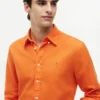 Camicia in misto lino dalla vestibilità regolare Camicia in misto lino dalla vestibilità regolare