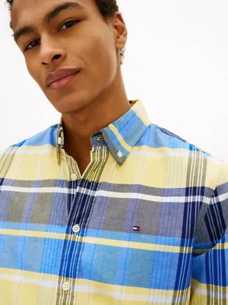 Camicia in tessuto Oxford elasticizzato a quadri, vestibilità regolare