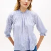 Camicia in voile con pieghe e bordi arricciati Camicia in voile con pieghe e bordi arricciati
