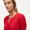 Camicia leggera con arricciature Camicia leggera con arricciature
