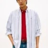 Camicia Oxford elasticizzata a righe, vestibilità regolare Camicia Oxford elasticizzata a righe, vestibilità regolare