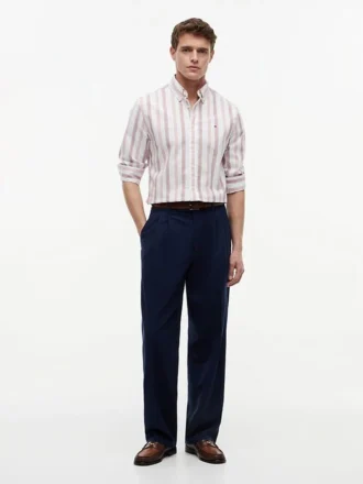 Camicia Oxford elasticizzata a righe, vestibilità regolare