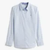 Camicia Oxford elasticizzata dalla vestibilità regolare Camicia Oxford elasticizzata dalla vestibilità regolare