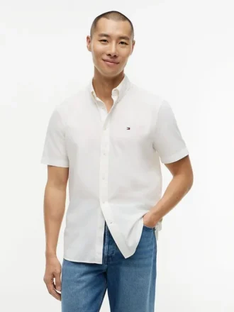Camicia Regular Fit tinta in capo