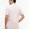 Camicia tinta in capo dalla vestibilità regolare