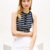 Canotta Henley a righe con bottoni dorati Canotta Henley a righe con bottoni dorati