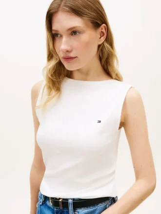 Canotta slim fit a scollo barchetta in maglia a costine