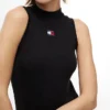Canotta Tommy Jeans a collo alto e vestibilità slim