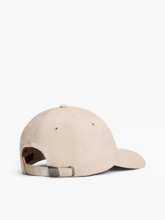 Cappellino da baseball con monogramma ricamato Cappellino da baseball con monogramma ricamato