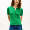 Cardigan a maniche corte con lavorazione a trecce Cardigan a maniche corte con lavorazione a trecce