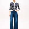 Cardigan a righe con lavorazione a trecce Cardigan a righe con lavorazione a trecce