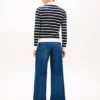Cardigan a righe con lavorazione a trecce Cardigan a righe con lavorazione a trecce