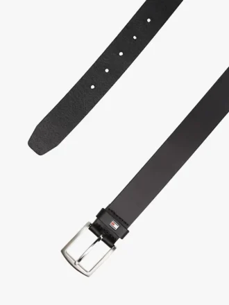 Cintura in pelle con passante con bandiera