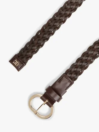 Cintura in pelle intrecciata con fibbia ovale