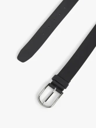 Cintura in pelle liscia con fibbia rotonda