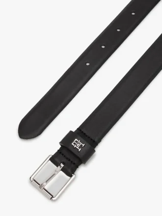 Cintura in pelle slim con fibbia quadrata